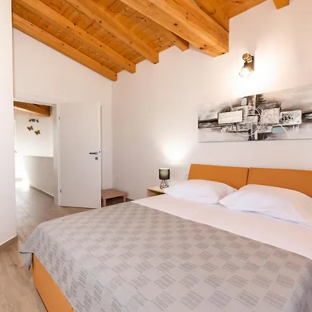 Tereza * Labin (Istria)